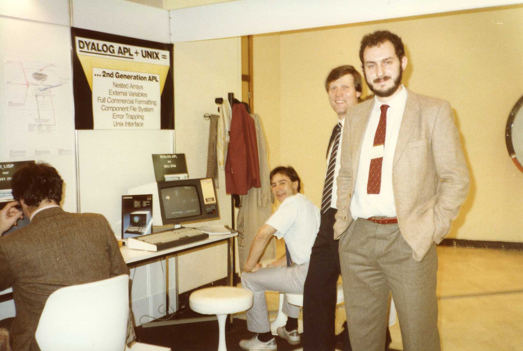 Bernard Beyda and colleagues from CISI
marvel at a 2nd-generation APL