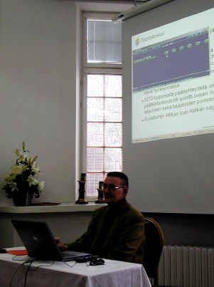 Jaakko with one of the early APL2/PC implementations