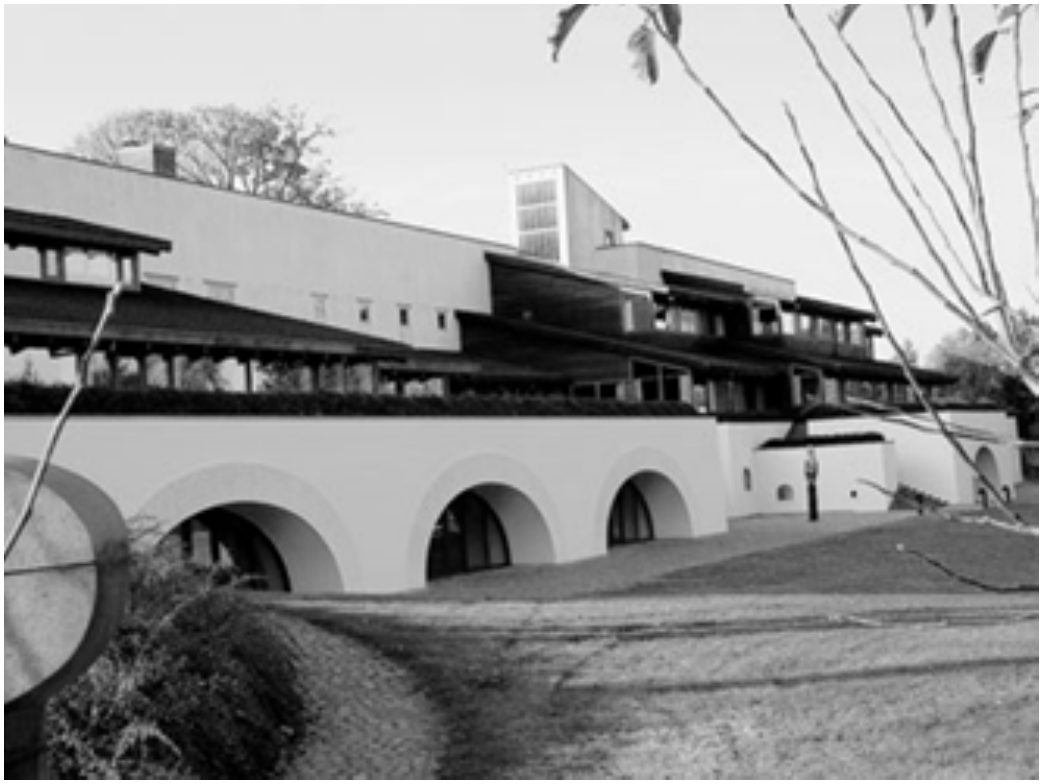 Photograph of the LO-Skolen conference centre in Elsinore